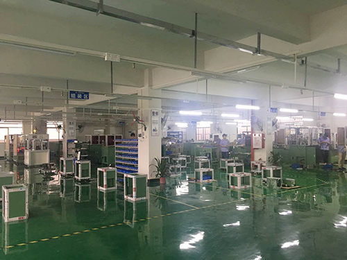 設(shè)備組裝車間3